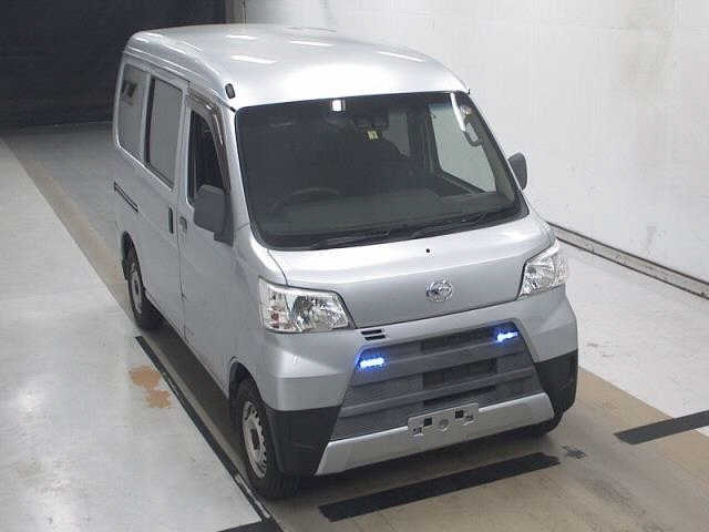 DAIHATSU HIJET VAN 2018