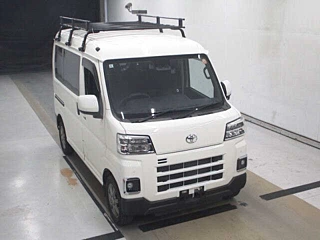 TOYOTA PIXIS VAN 2023
