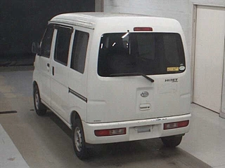 DAIHATSU HIJET VAN 2015