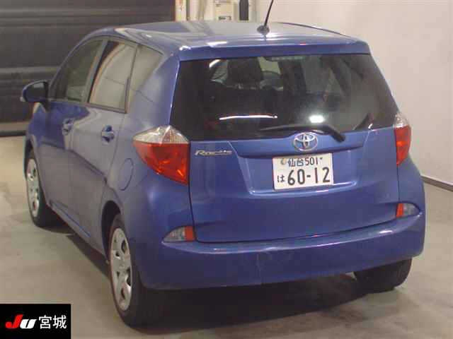 TOYOTA RACTIS 2012