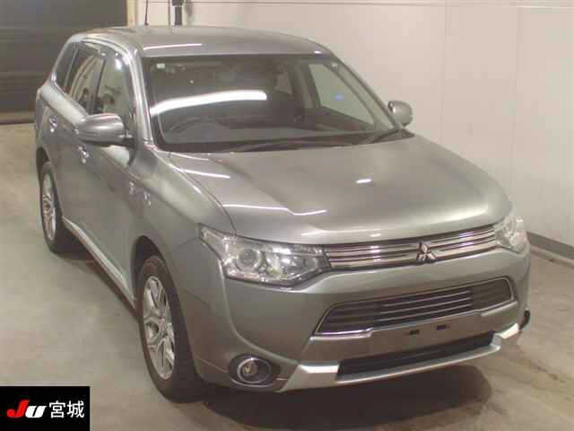 MITSUBISHI OUTLANDER PHEV 2014