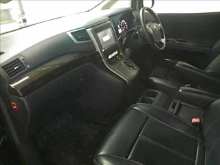 TOYOTA VELLFIRE 2012