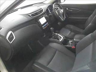 NISSAN X-TRAIL 2015