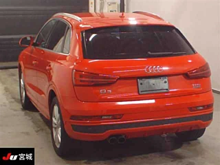 AUDI Q3 2015