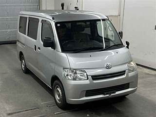 TOYOTA TOWN ACE VAN 2016
