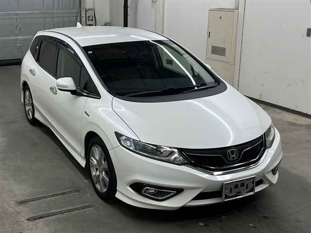HONDA JADE 2015