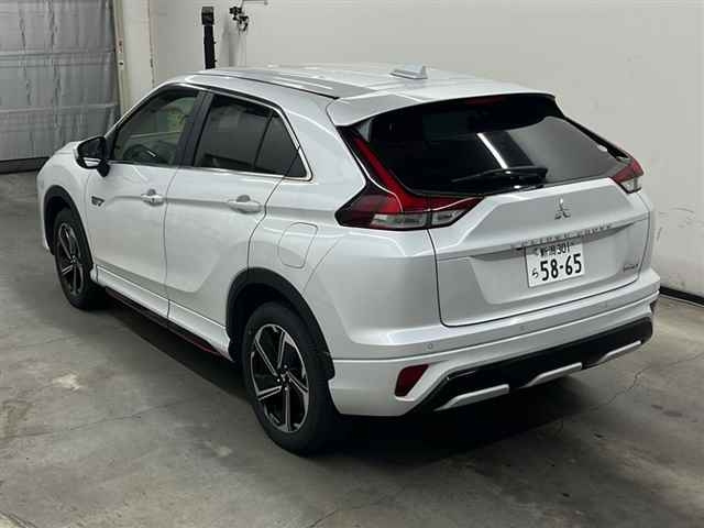 MITSUBISHI ECLIPSE CROSS 2021