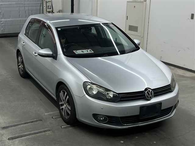 VOLKSWAGEN GOLF 2009