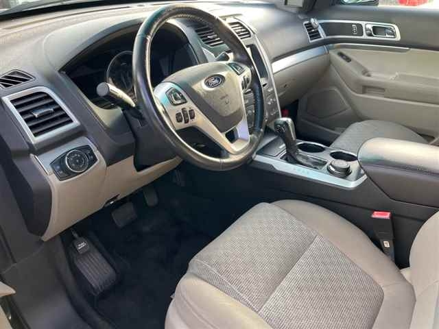 FORD EXPLORER 2012