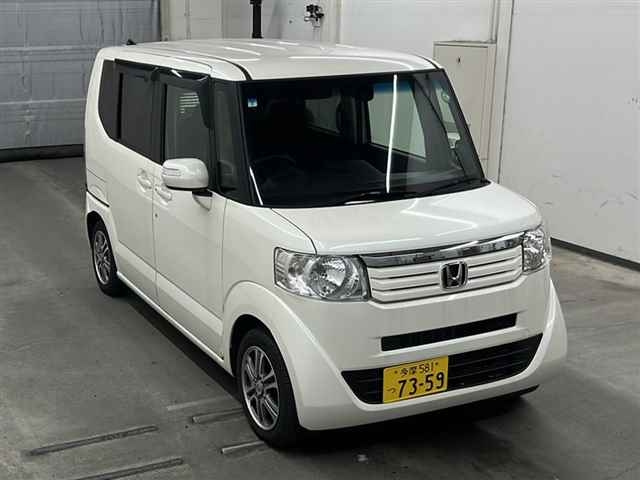 HONDA N BOX 2015