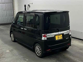 DAIHATSU TANTO 2008