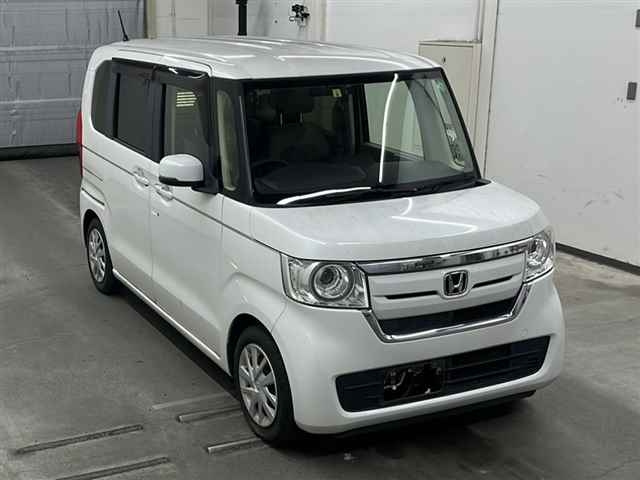 HONDA N BOX 2018
