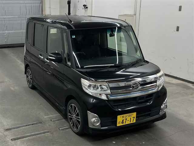 DAIHATSU TANTO 2015