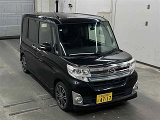 DAIHATSU TANTO 2015