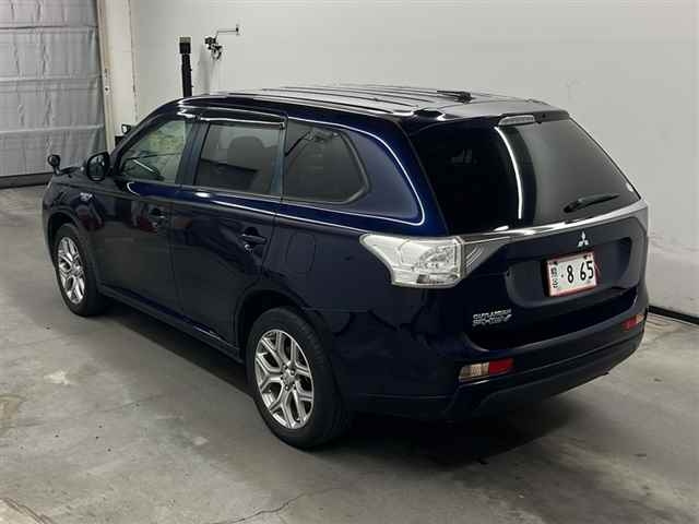 MITSUBISHI OUTLANDER PHEV 2014