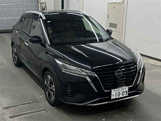 NISSAN KIX 2021