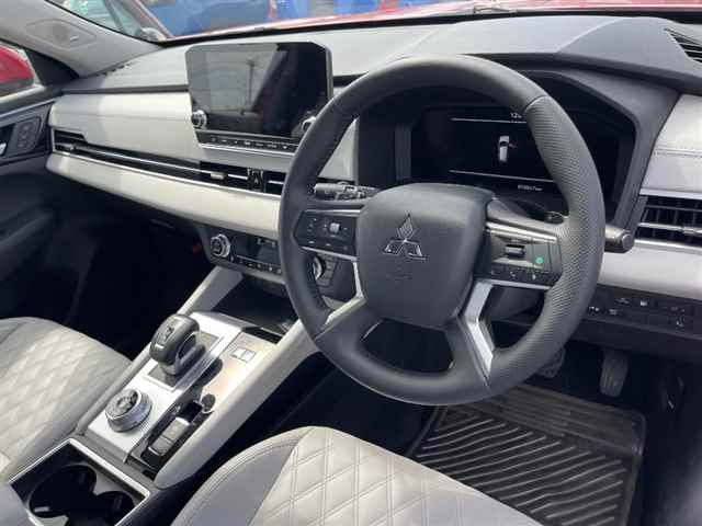 MITSUBISHI OUTLANDER PHEV 2021