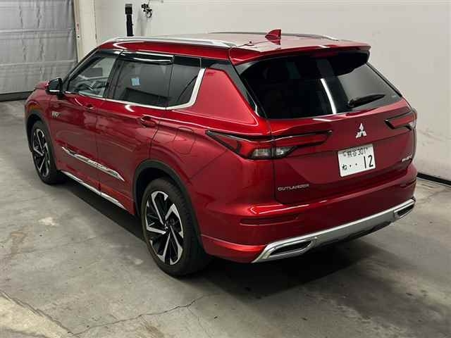 MITSUBISHI OUTLANDER PHEV 2021