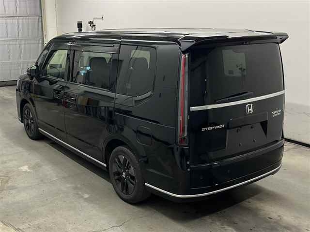 HONDA STEP WAGON 2022