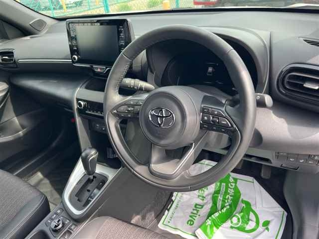 TOYOTA YARIS CROSS 2022