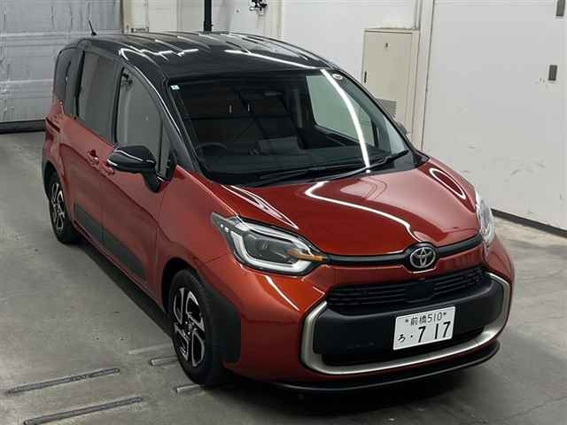 TOYOTA SIENTA 2024