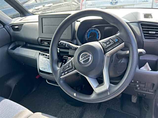 NISSAN ROOX 2020