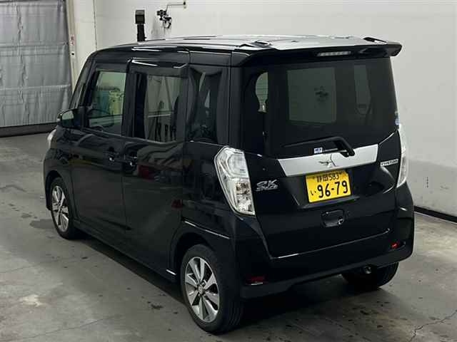 MITSUBISHI EK SPACE 2016