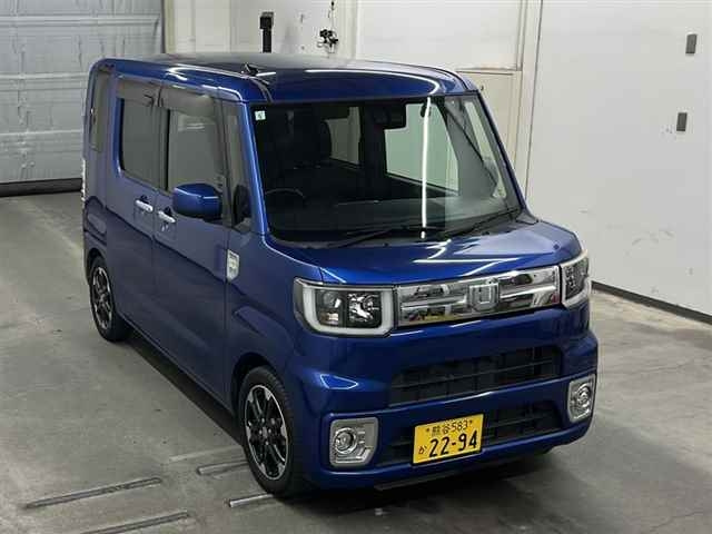 DAIHATSU WAKE 2019
