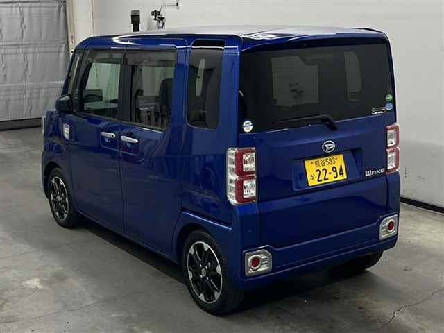 DAIHATSU WAKE 2019