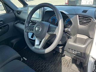 NISSAN ROOX 2023