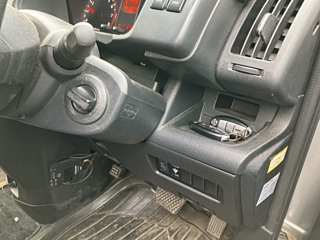 NISSAN SERENA 2010