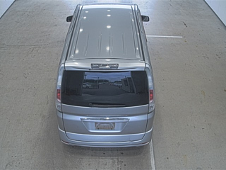 NISSAN SERENA 2010
