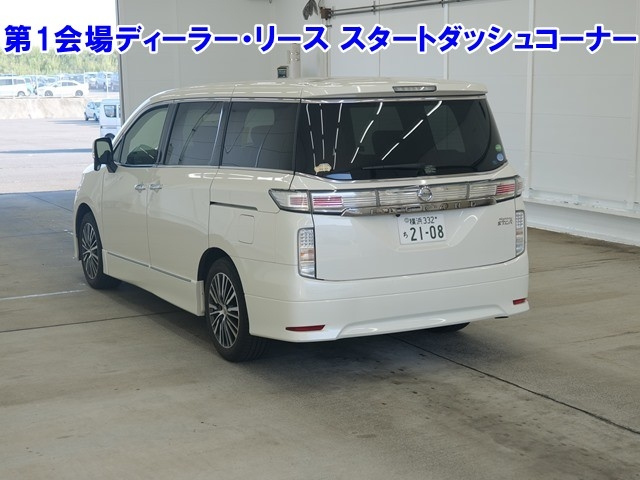 NISSAN ELGRAND 2014
