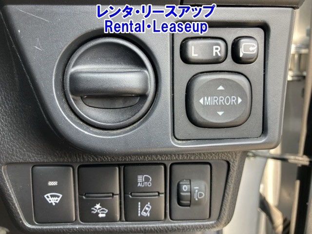 TOYOTA COROLLA AXIO 2018