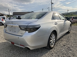 TOYOTA MARK X 2019