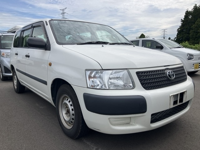 TOYOTA SUCCEED 2014