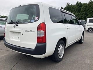 TOYOTA PROBOX 2017