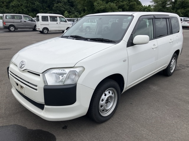 TOYOTA PROBOX 2017