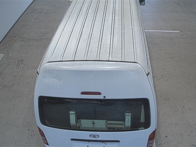 TOYOTA HIACE 2016