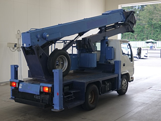 ISUZU ELF 2011