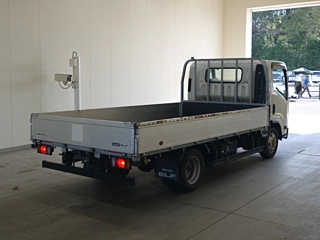 ISUZU ELF 2018