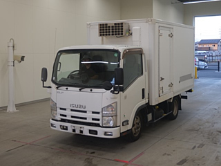 ISUZU ELF 2012