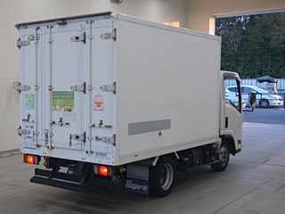 ISUZU ELF 2012