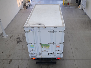ISUZU ELF 2012