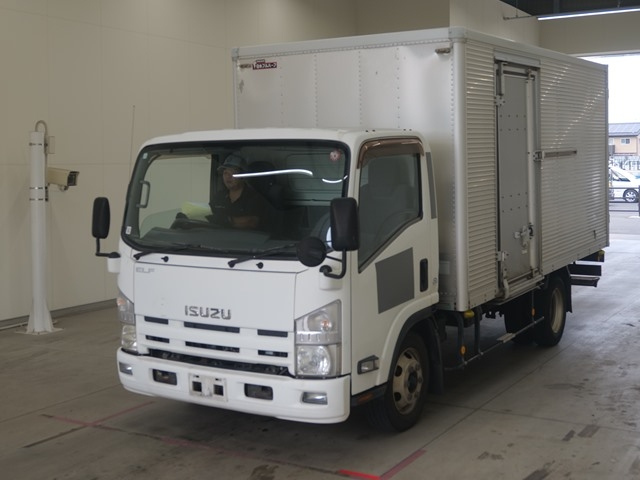 ISUZU ELF 2012