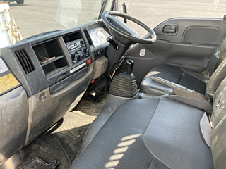 ISUZU ELF 2011