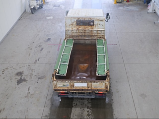 ISUZU ELF 2011