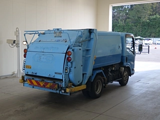 ISUZU ELF 2012