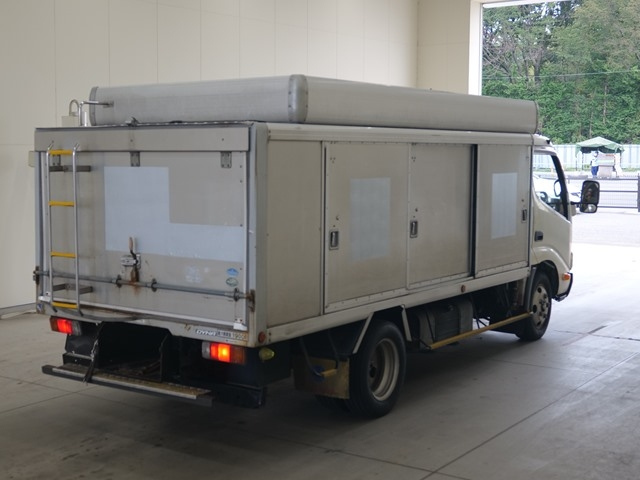 TOYOTA DYNA 2012