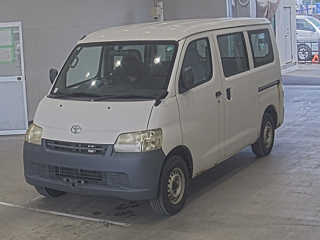 TOYOTA TOWN ACE VAN 2011